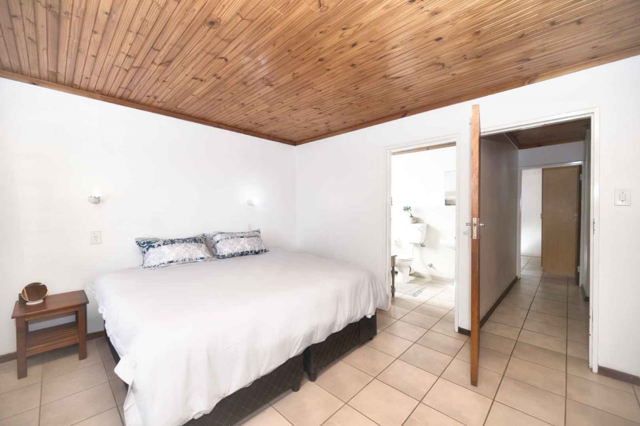 2 Bedroom Property for Sale in Westcliff Western Cape